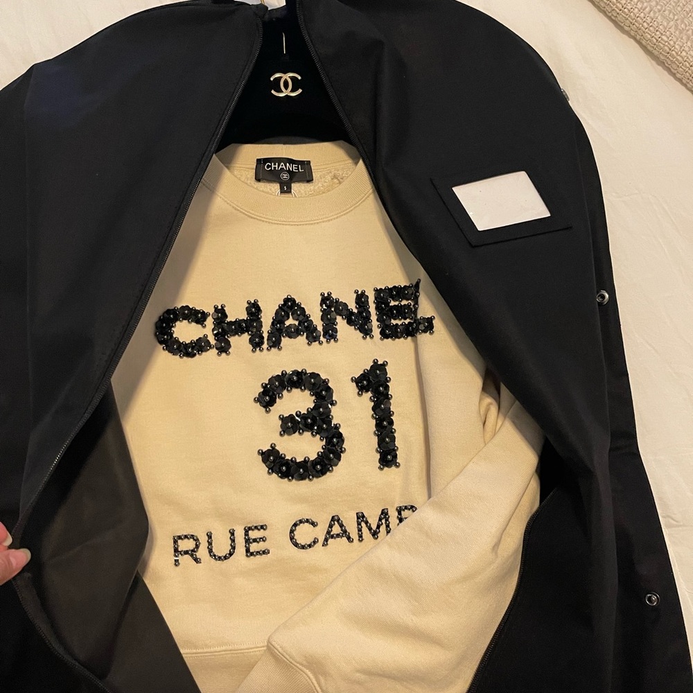 $4.2k ven Chanel Rue Cambon Pullover sweater - Picture 2 of 7